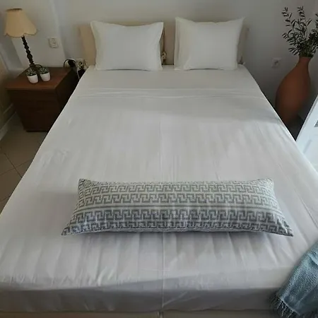 Elia Oasis Coastal Escape 아파트 *